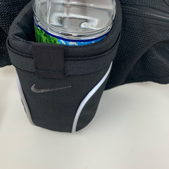 Nike Black Waist Bag with Bottle Holder - Picture 7 of 11